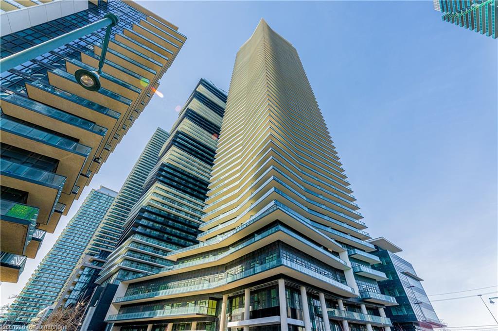 Etobicoke Real Estate Listings Main Image