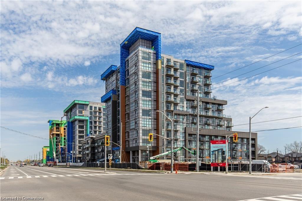 304-470 Dundas Street E Property Photo