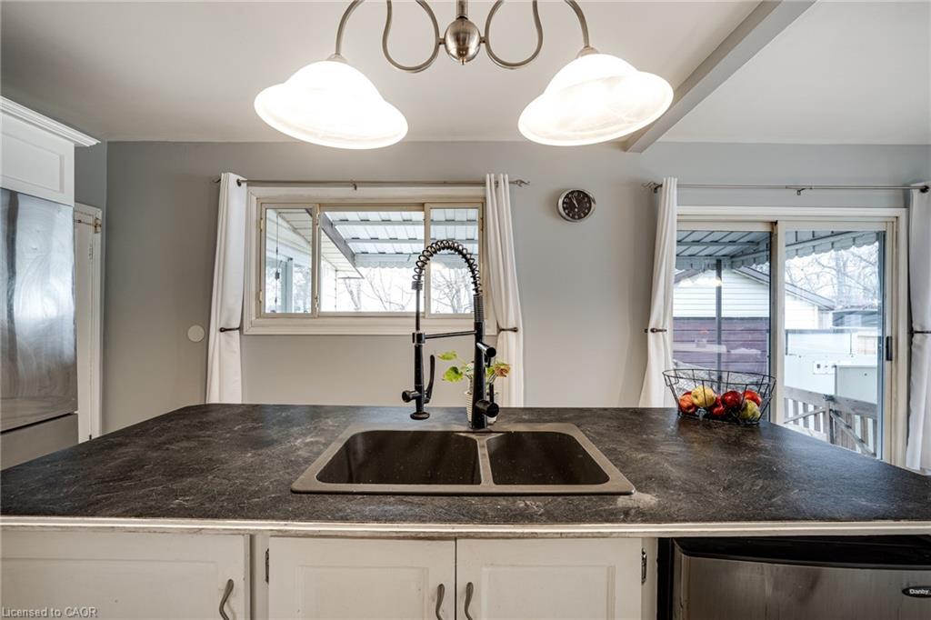 628 Dunn Avenue Property Photo 14