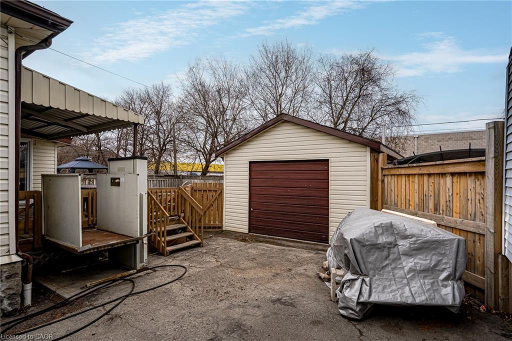 628 Dunn Avenue Property Photo 44