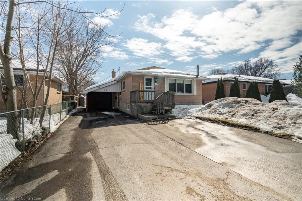 34 Bothwell Crescent Property Photo 1