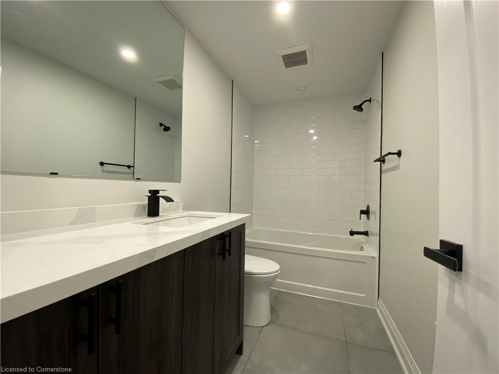 5-588 Barton Street E Property Photo 11