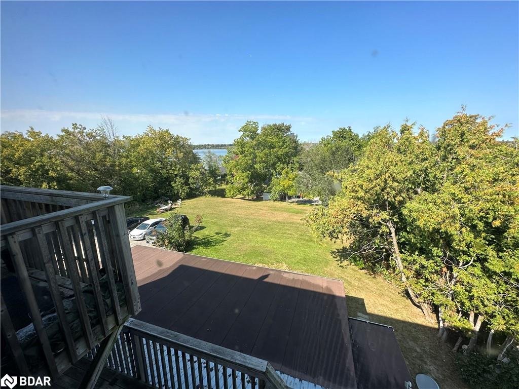822 Ward St Street Property Photo 8