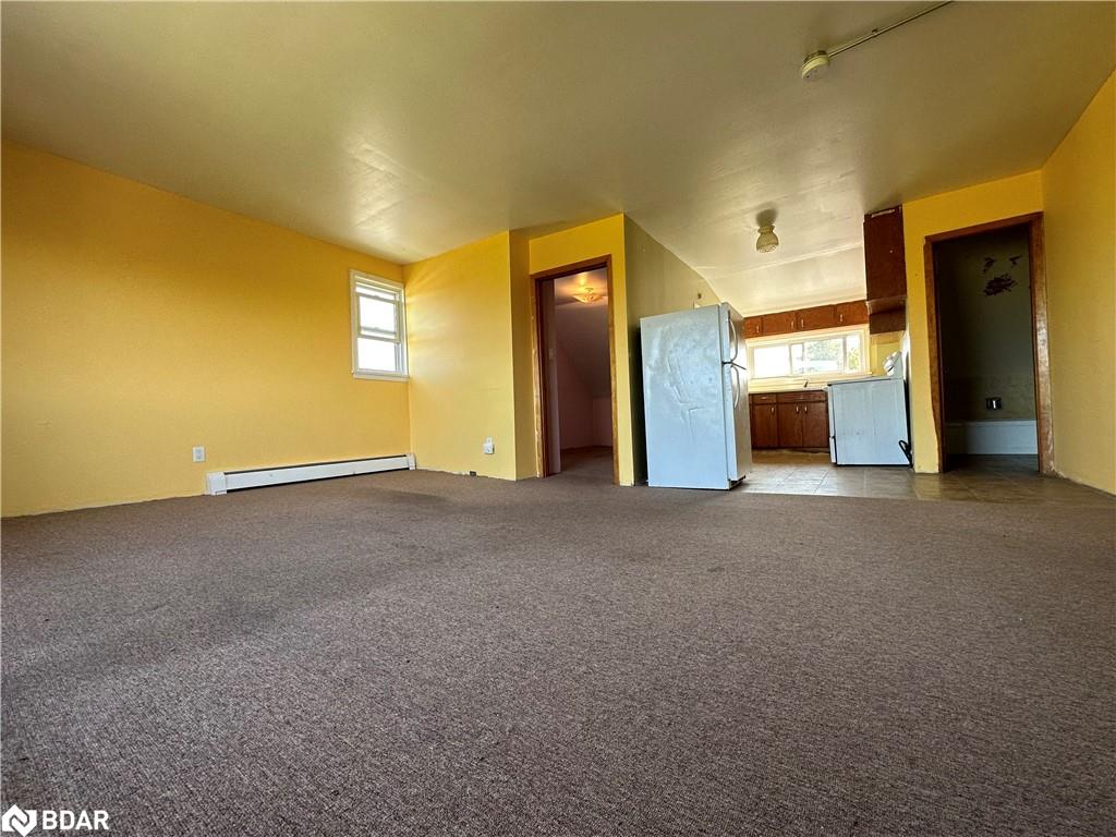 822 Ward St Street Property Photo 15