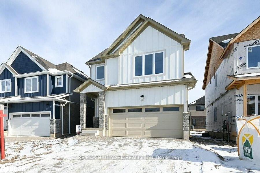 2961 Turner Crescent Property Photo
