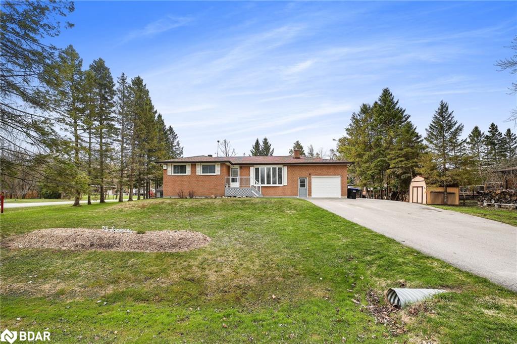 25 Lamers Crescent Property Photo