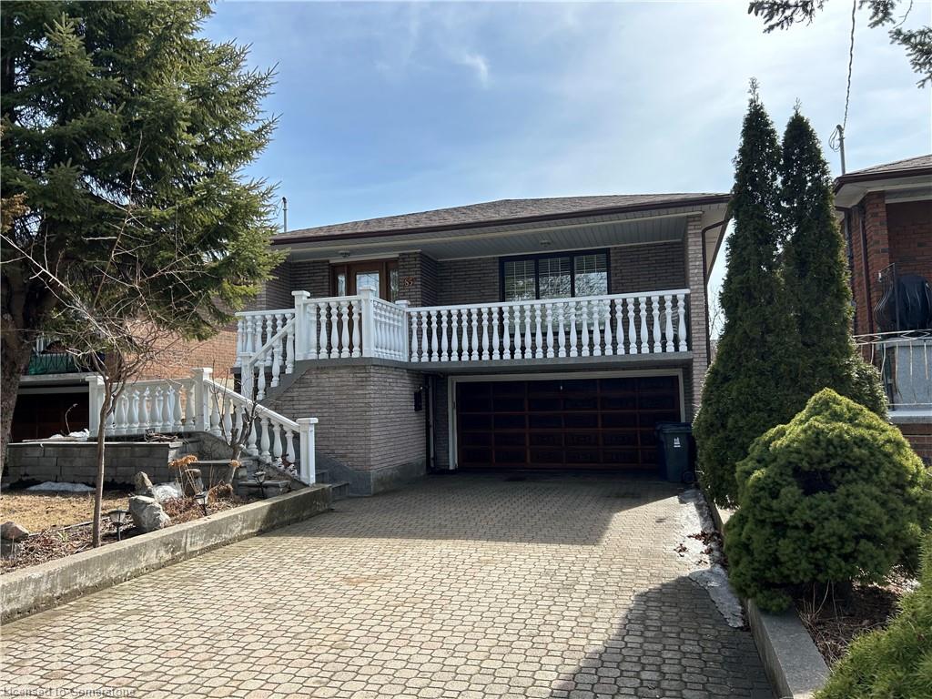 85 Downsview Avenue Property Photo 2