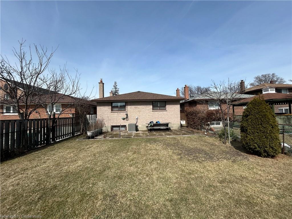 85 Downsview Avenue Property Photo 37