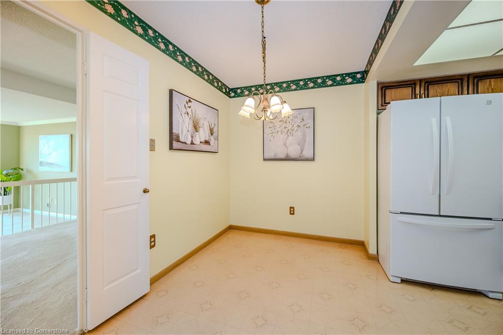 1705-2180 Marine Drive Property Photo 15