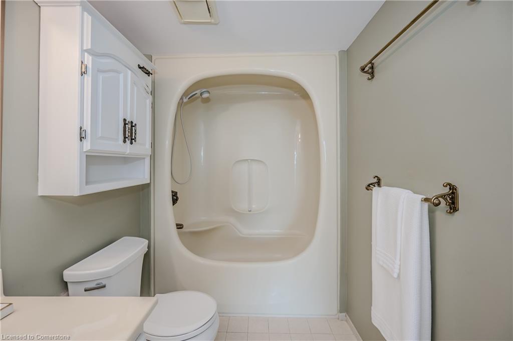 1705-2180 Marine Drive Property Photo 26