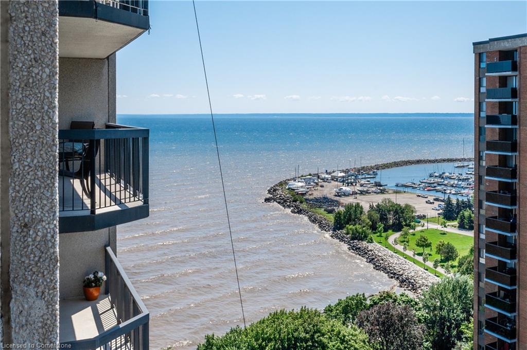 1705-2180 Marine Drive Property Photo 36
