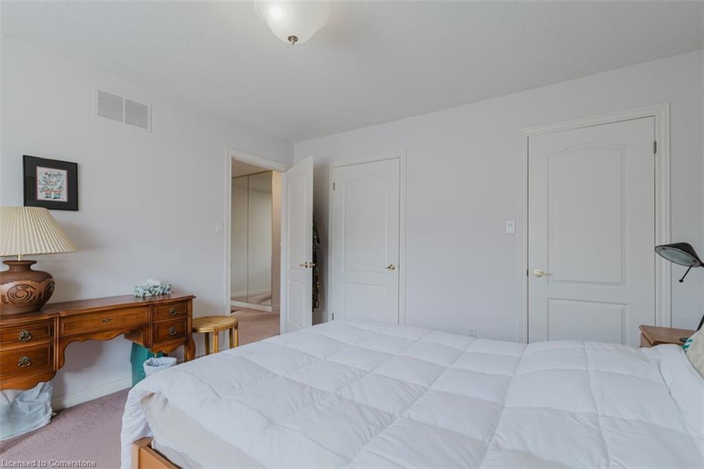2-2407 Woodward Avenue Property Photo 25