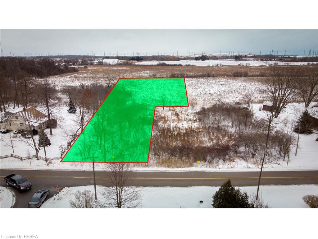 162 Erie Street Property Photo 3