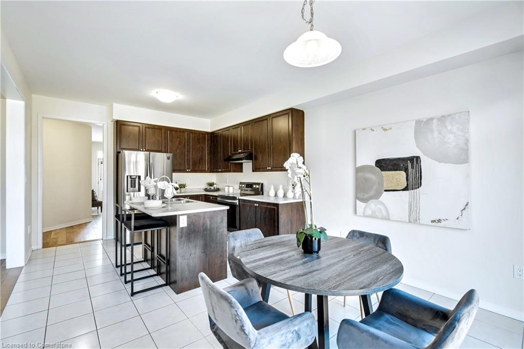 14 Whithorn Crescent Property Photo 10