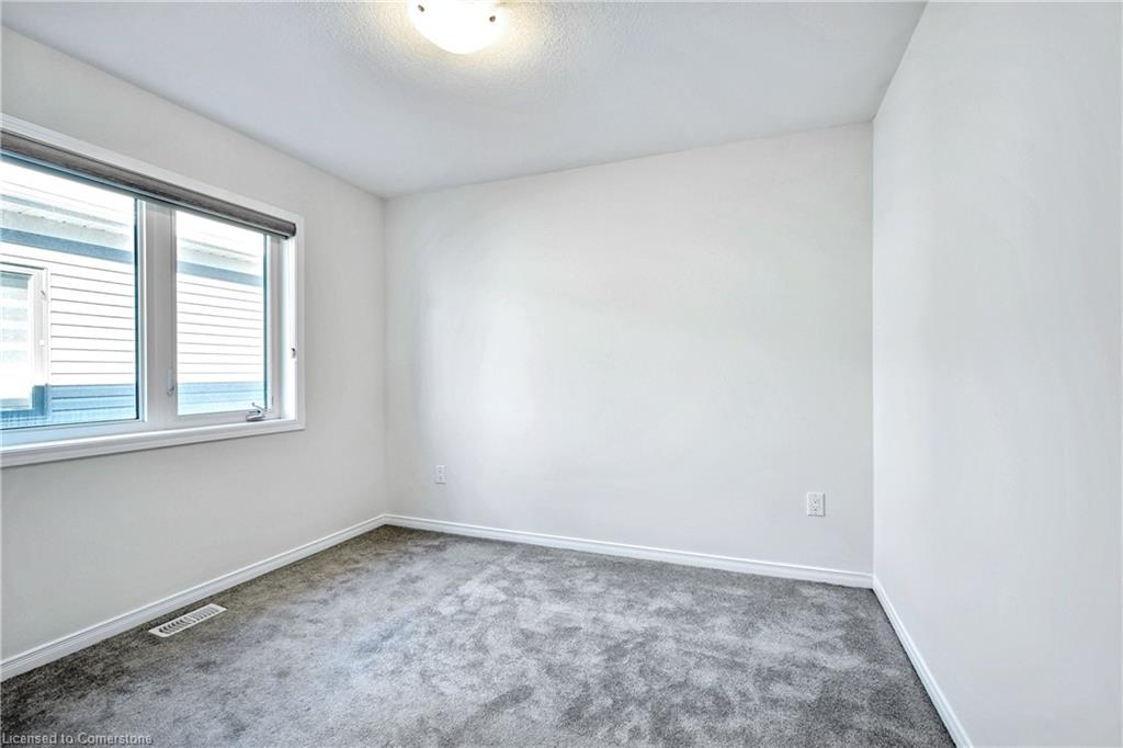14 Whithorn Crescent Property Photo 32