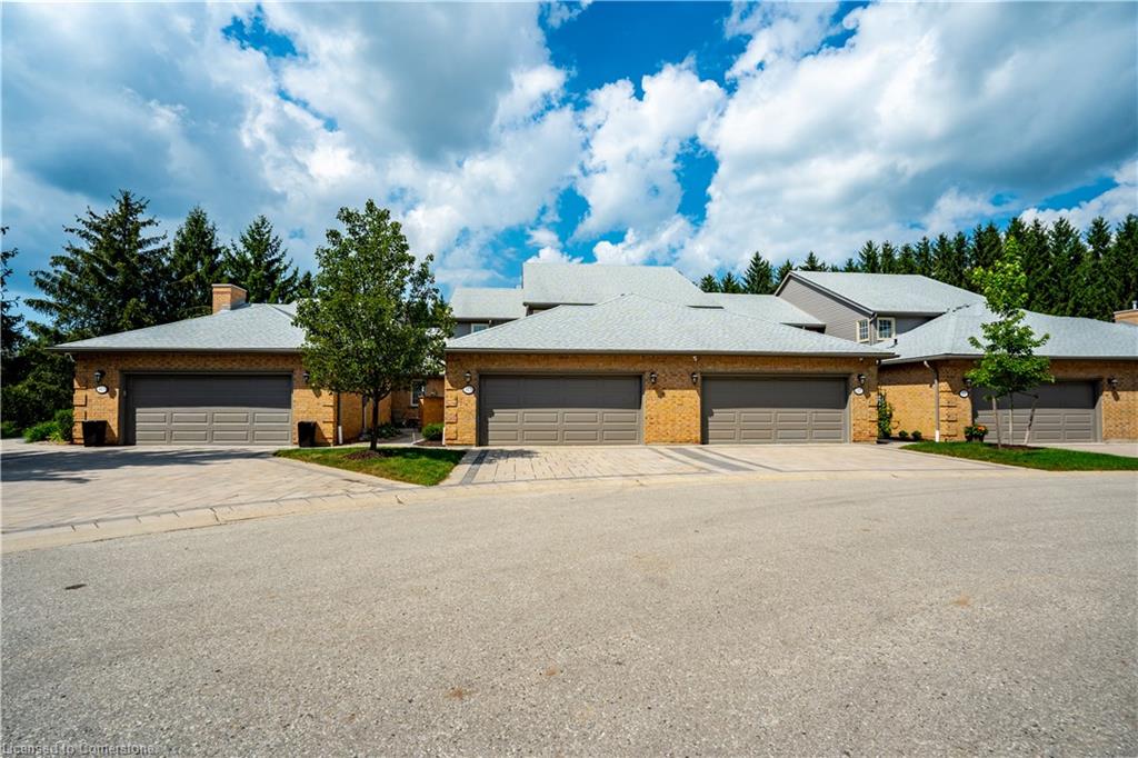 665 Lansdowne Avenue Property Photo