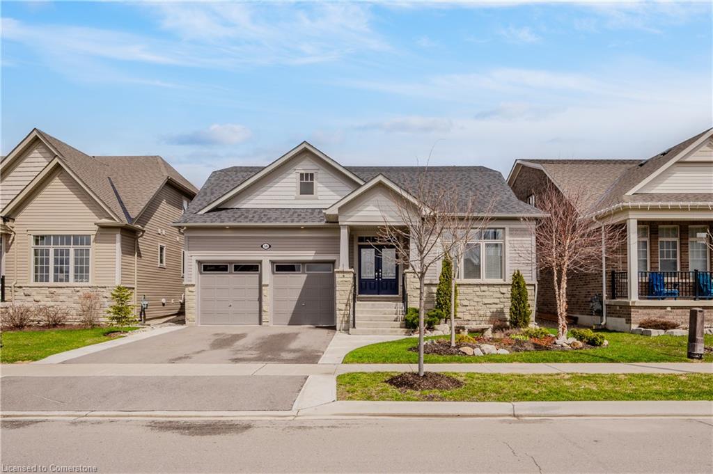 53 Fergus Real Estate Listings Main Image