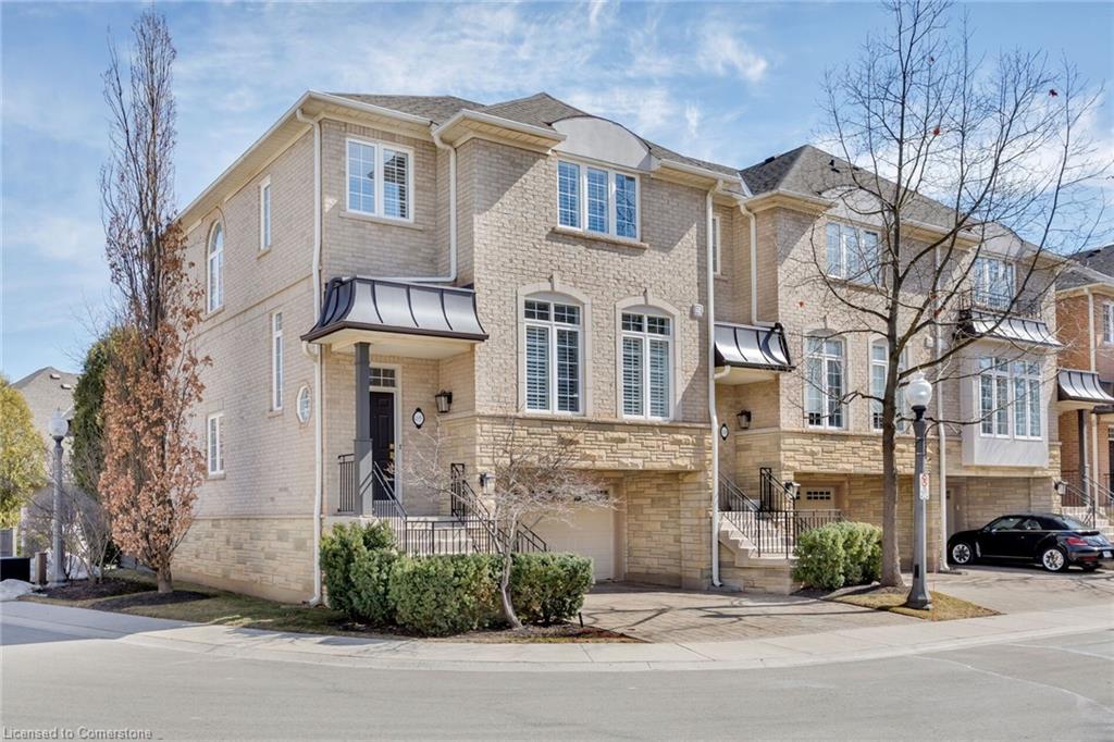 Abbey Park & St Ignatius Of Loyo Real Estate Listings Main Image