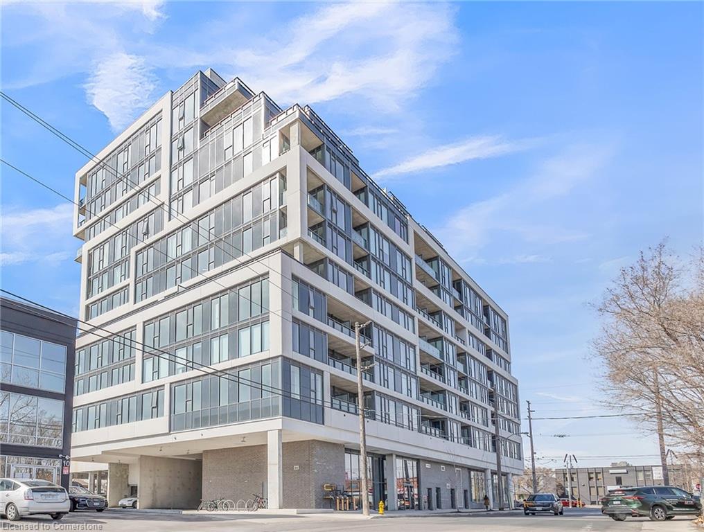 Toronto County Real Estate Listings Main Image