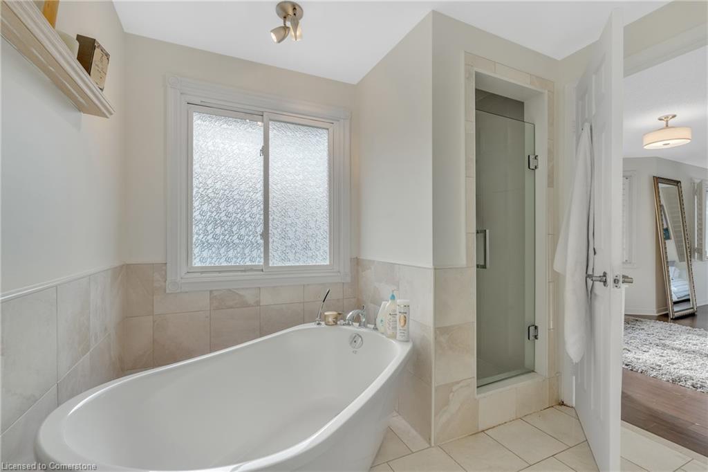 196 Amberly Boulevard Property Photo 24