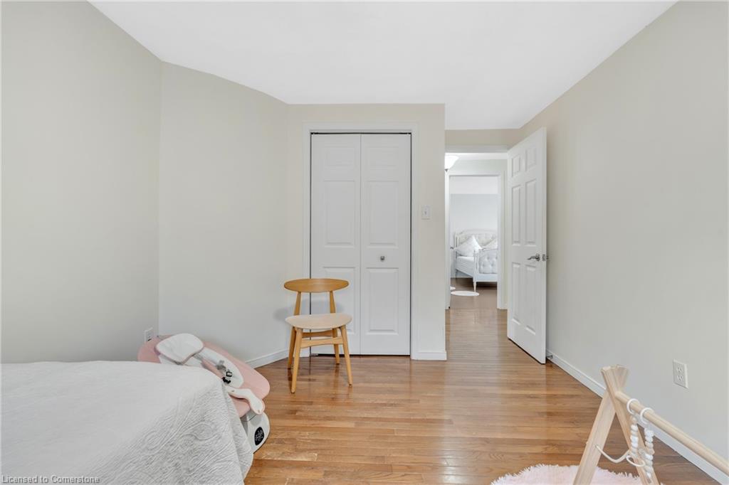 196 Amberly Boulevard Property Photo 26