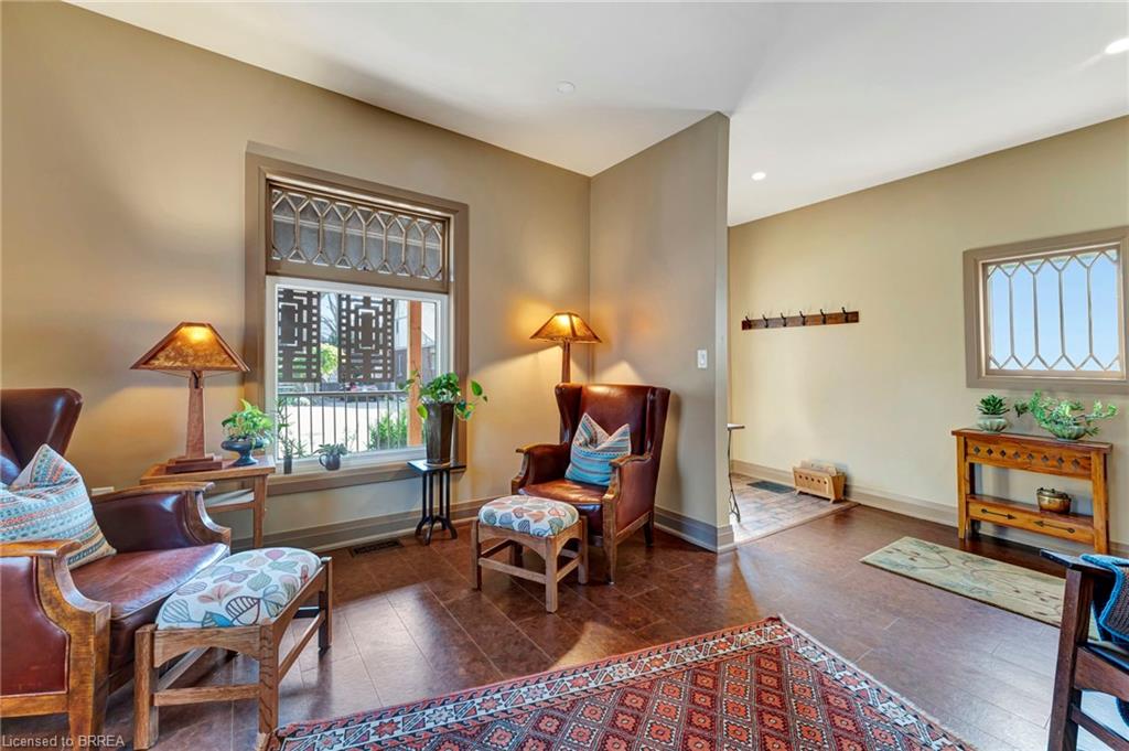 74 Lynnwood Avenue Property Photo 11
