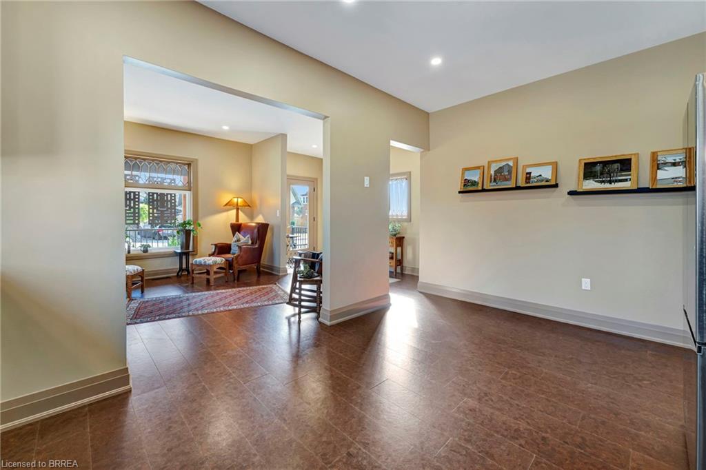74 Lynnwood Avenue Property Photo 16