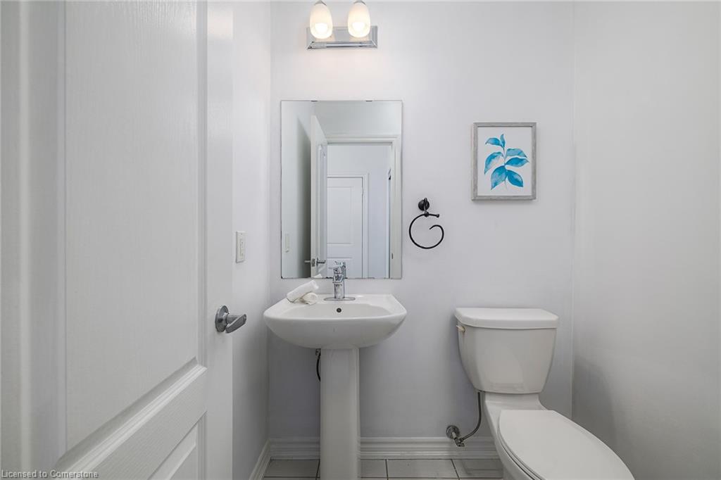 2461 Hill Rise Court Property Photo 10