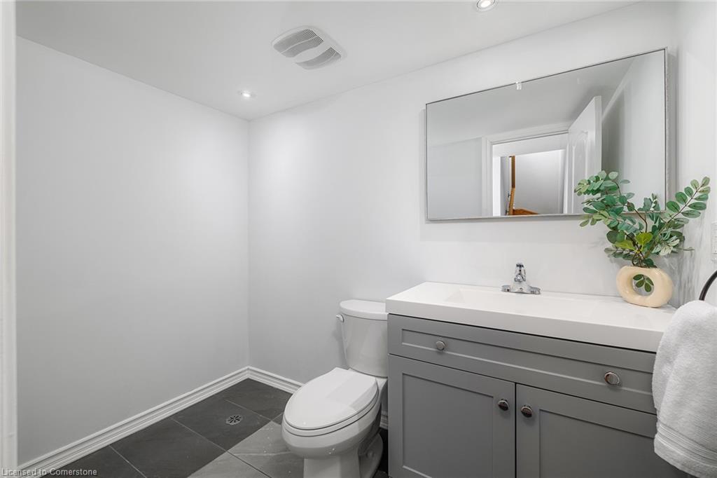 2461 Hill Rise Court Property Photo 23