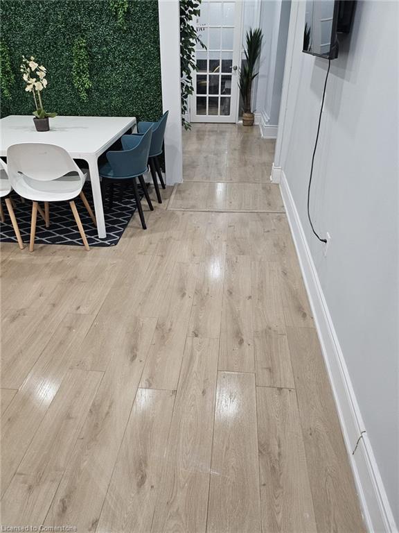 15 Ainslie Street N Property Photo 21