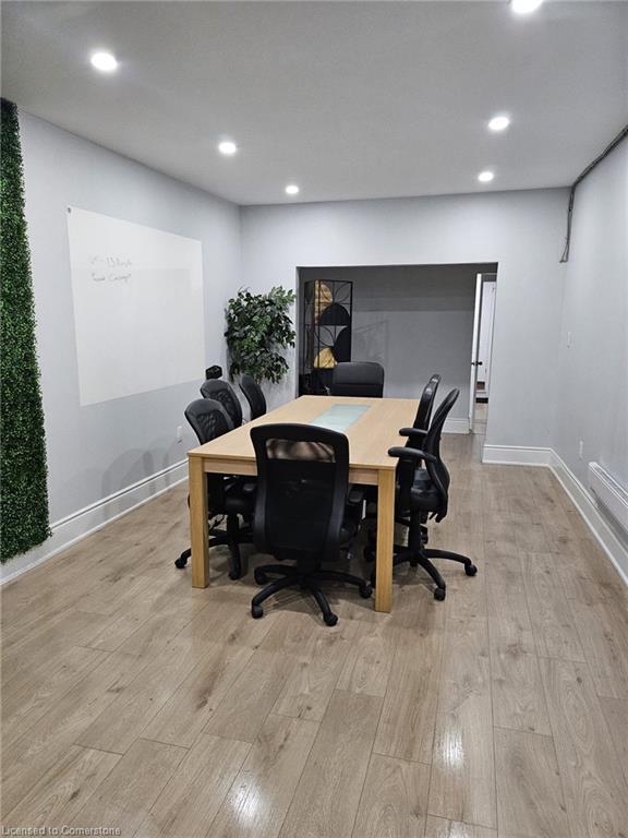 15 Ainslie Street N Property Photo 27