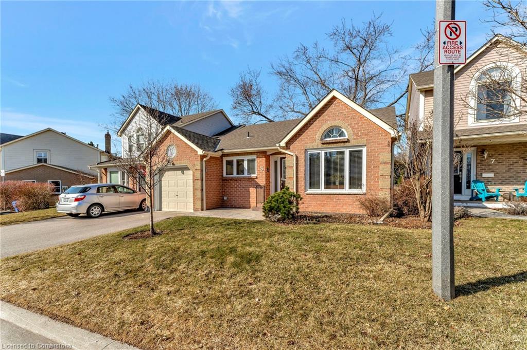 6-5255 Lakeshore Road Property Photo 1