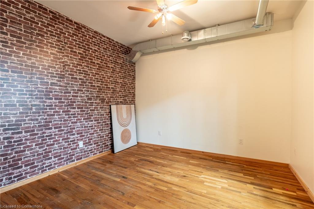 197 James Street N Property Photo 16