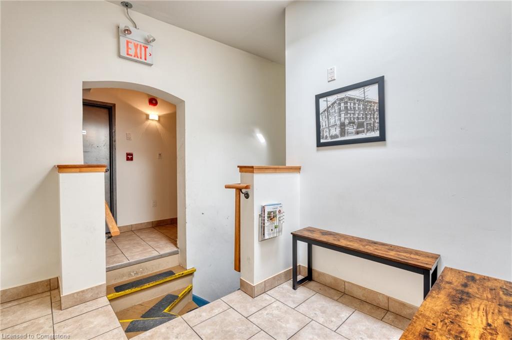 197 James Street N Property Photo 20