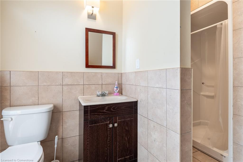 197 James Street N Property Photo 22