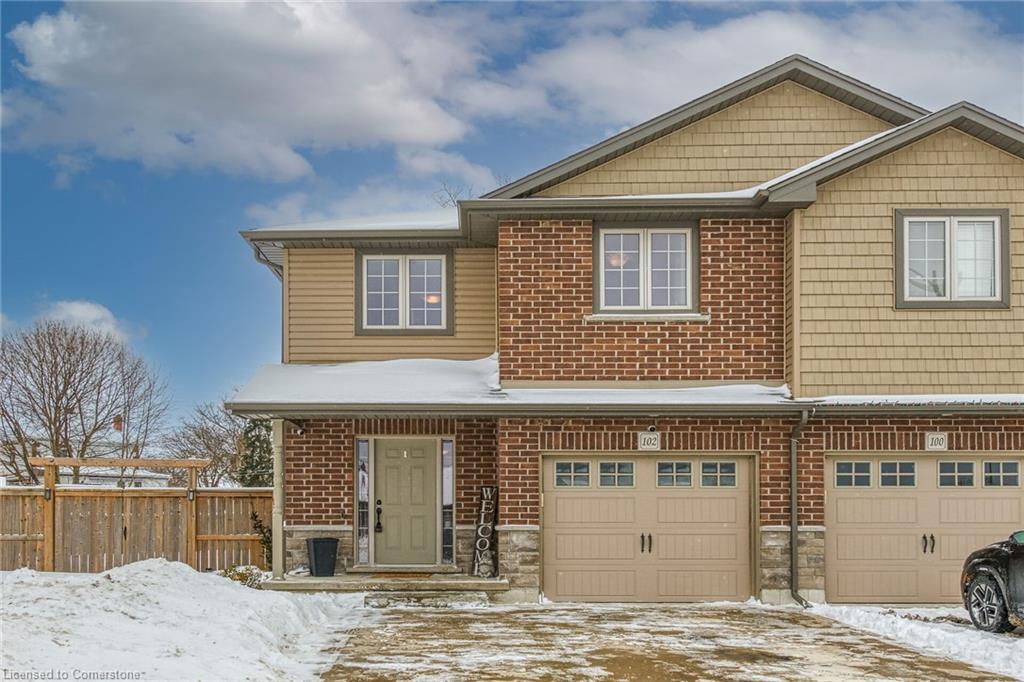 102 Macneil Court Property Photo
