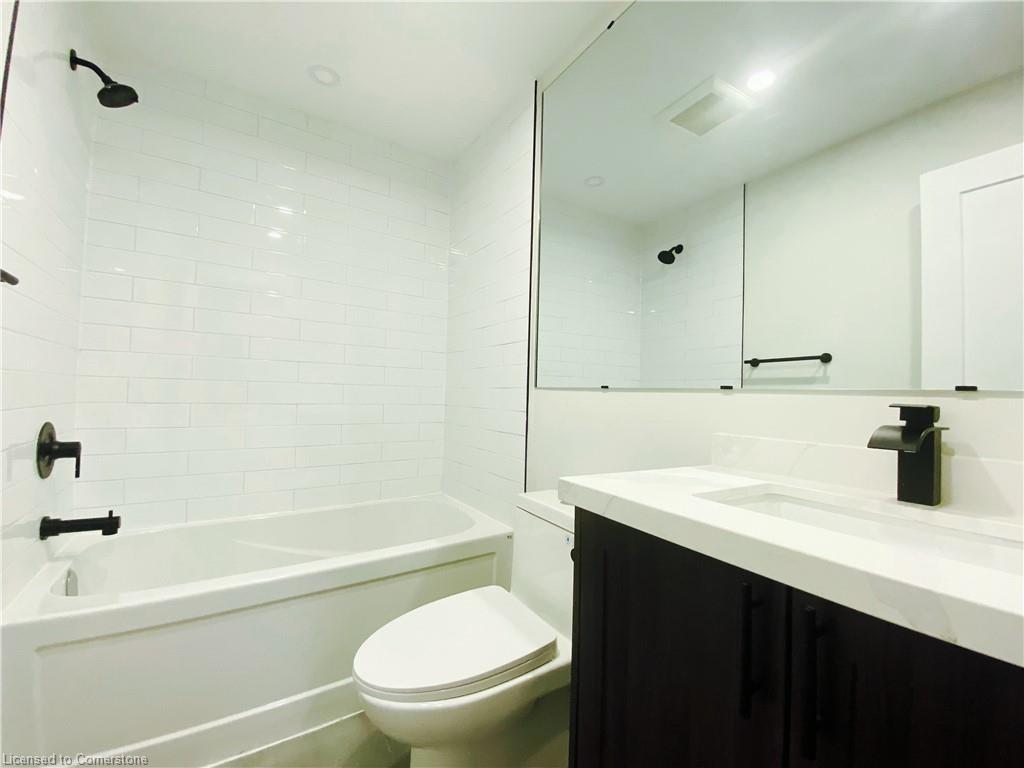 6-588 Barton Street E Property Photo 4