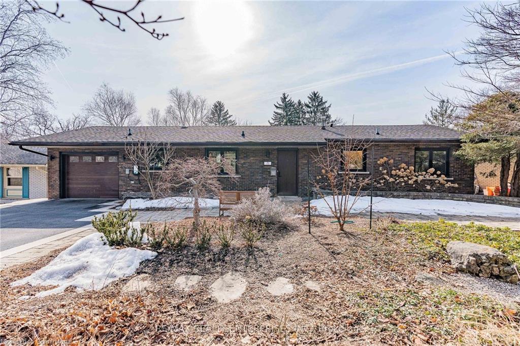 414 Pleasant Valley Real Estate Listings Main Image