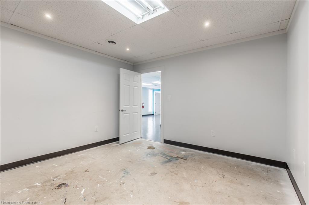 176 Mary Street Property Photo 13