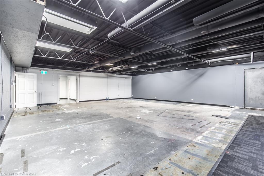 176 Mary Street Property Photo 36