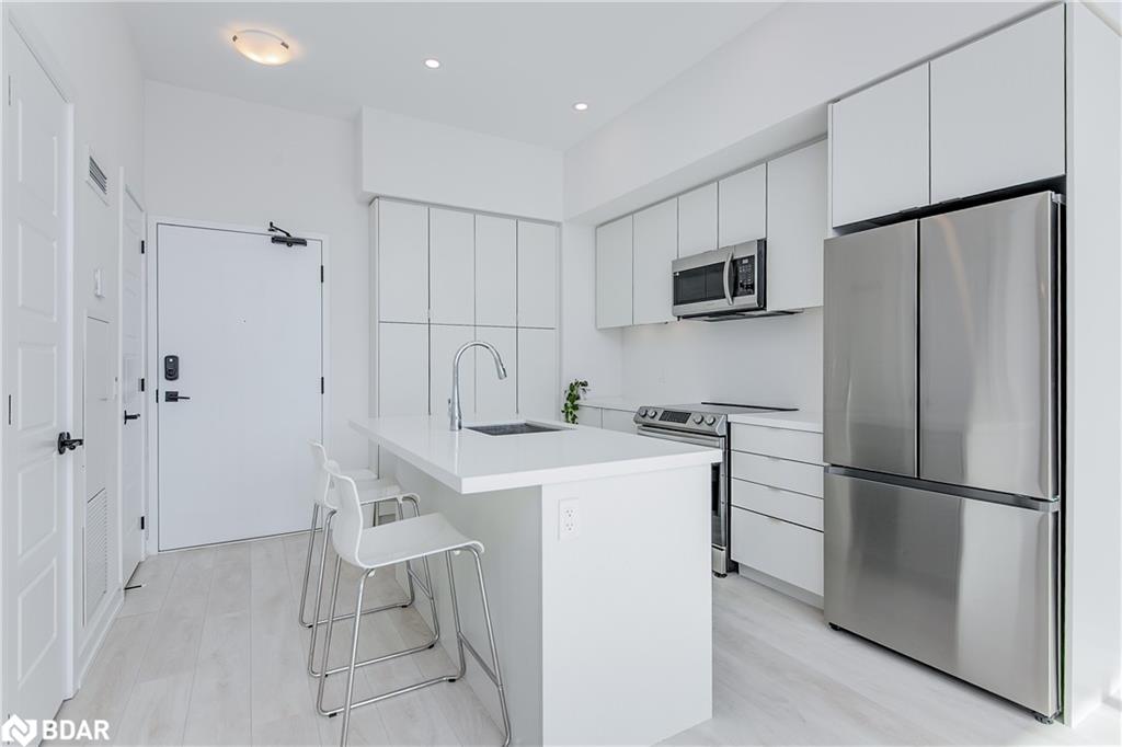 402-415 Sea Ray Avenue Property Photo 3