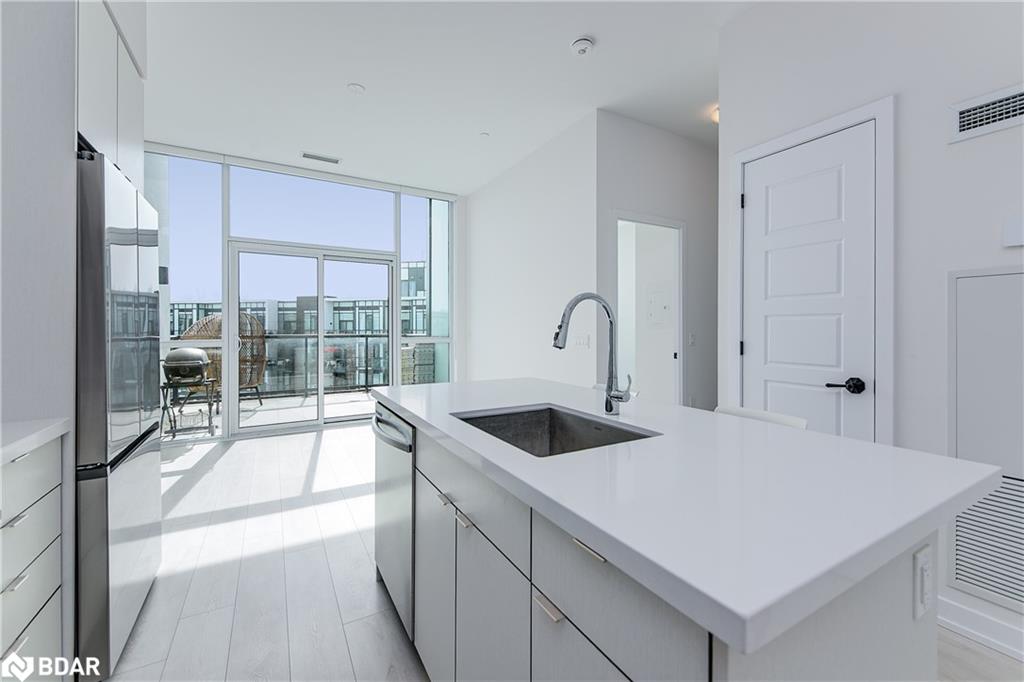 402-415 Sea Ray Avenue Property Photo 4