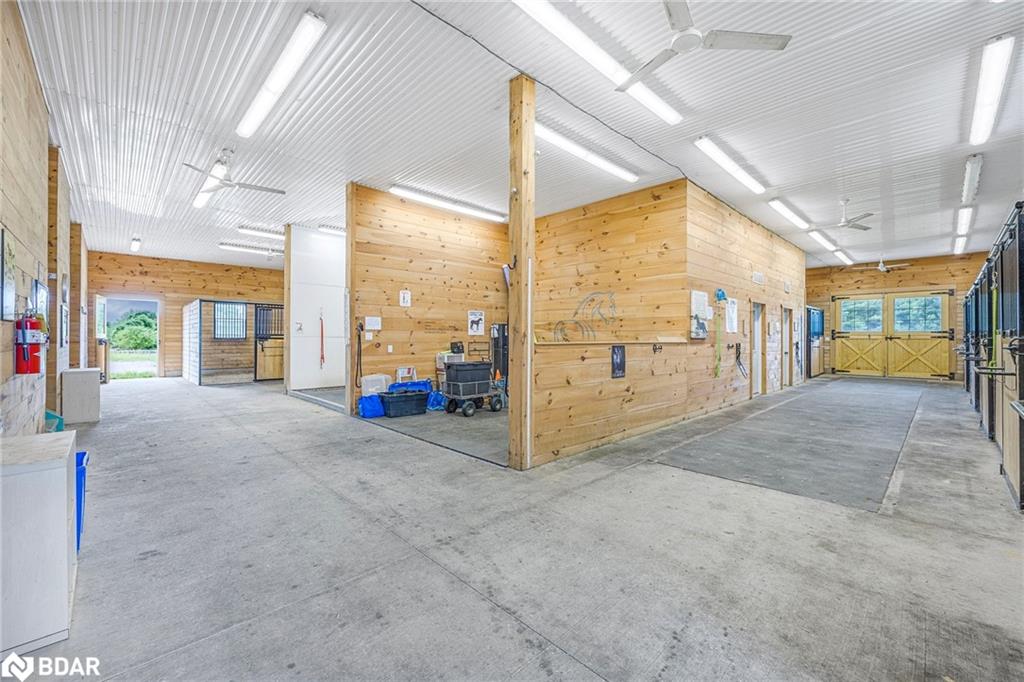 5992 Eighth Line Property Photo 35