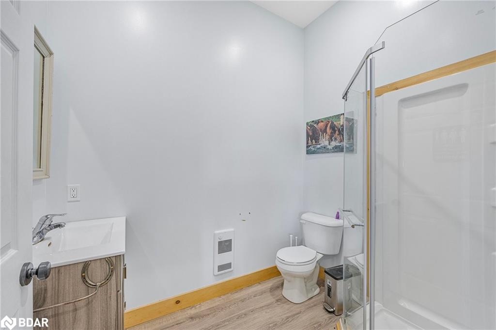 5992 Eighth Line Property Photo 38