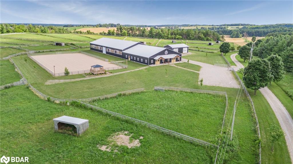 5992 Eighth Line Property Photo 1