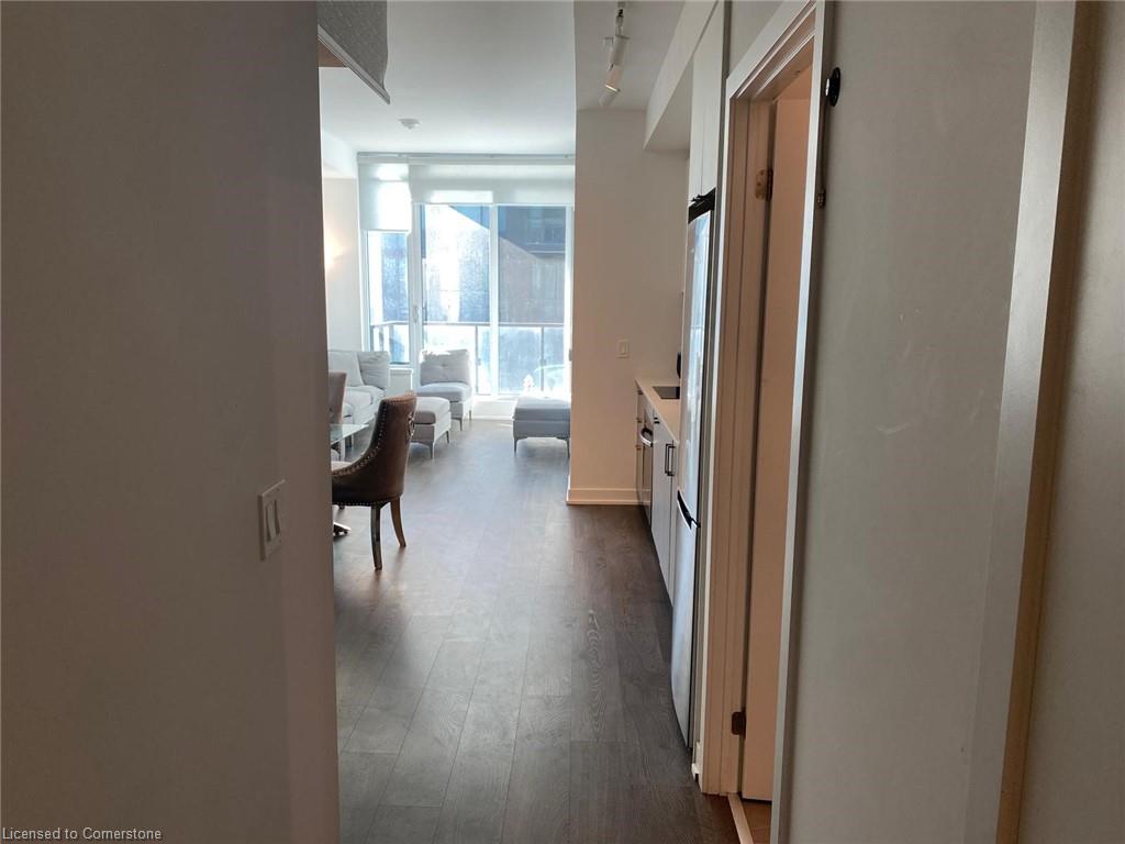 3211-1926 Lakeshore Boulevard W Property Photo 2