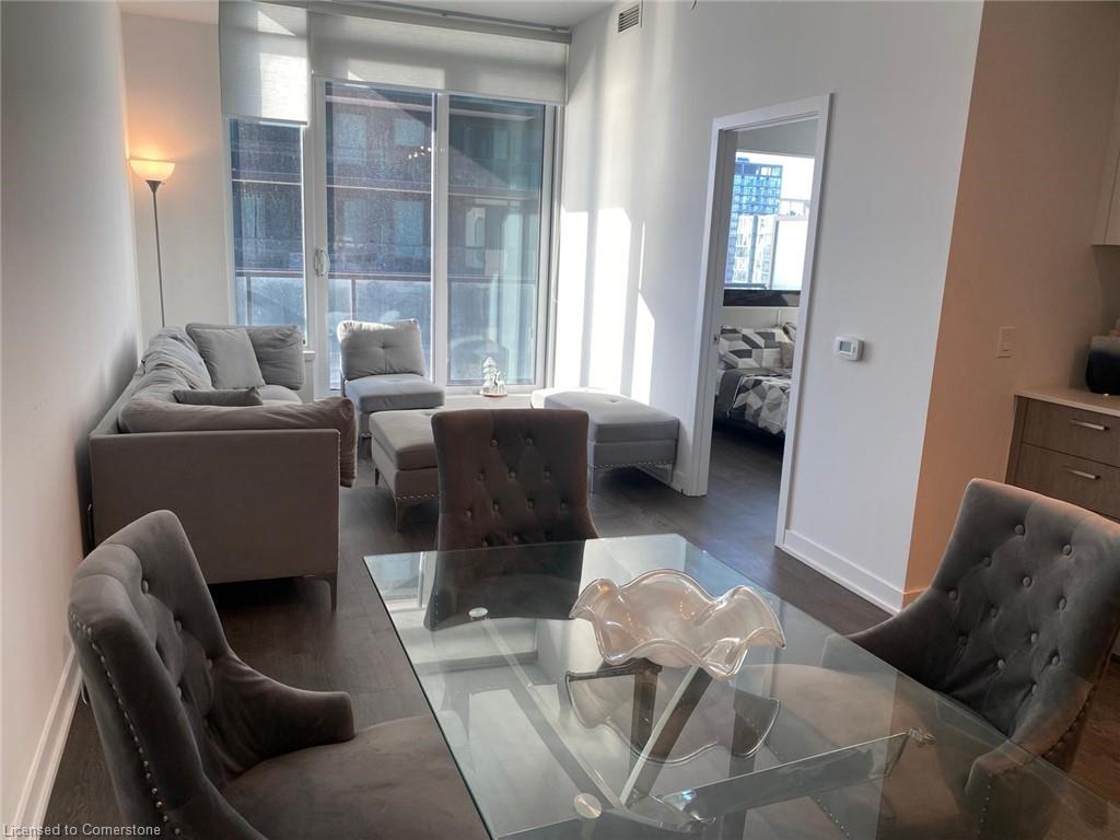 3211-1926 Lakeshore Boulevard W Property Photo 10