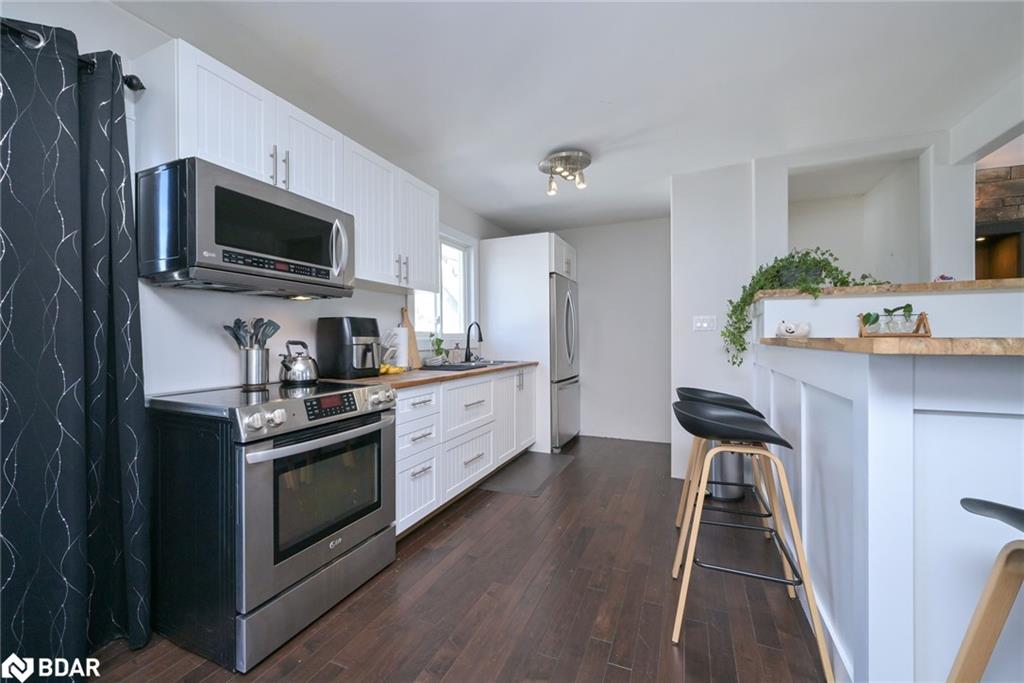 5653 12 Highway Property Photo 6