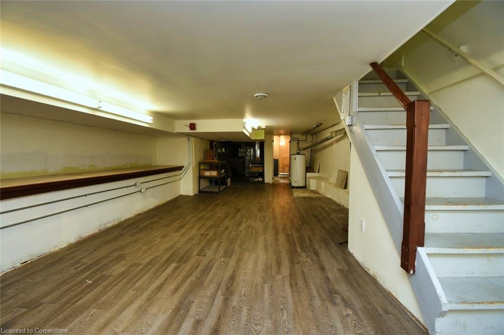 1-329 King Street E Property Photo 22