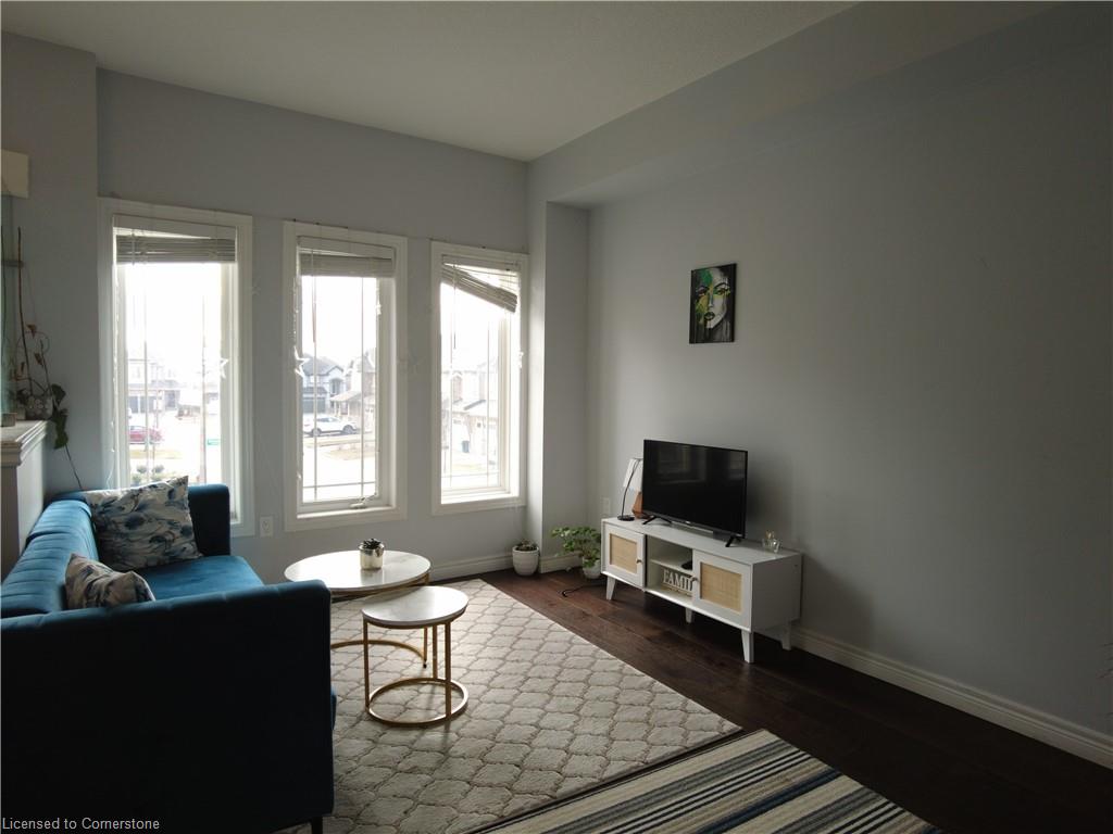 30 Bloom Crescent Property Photo 3